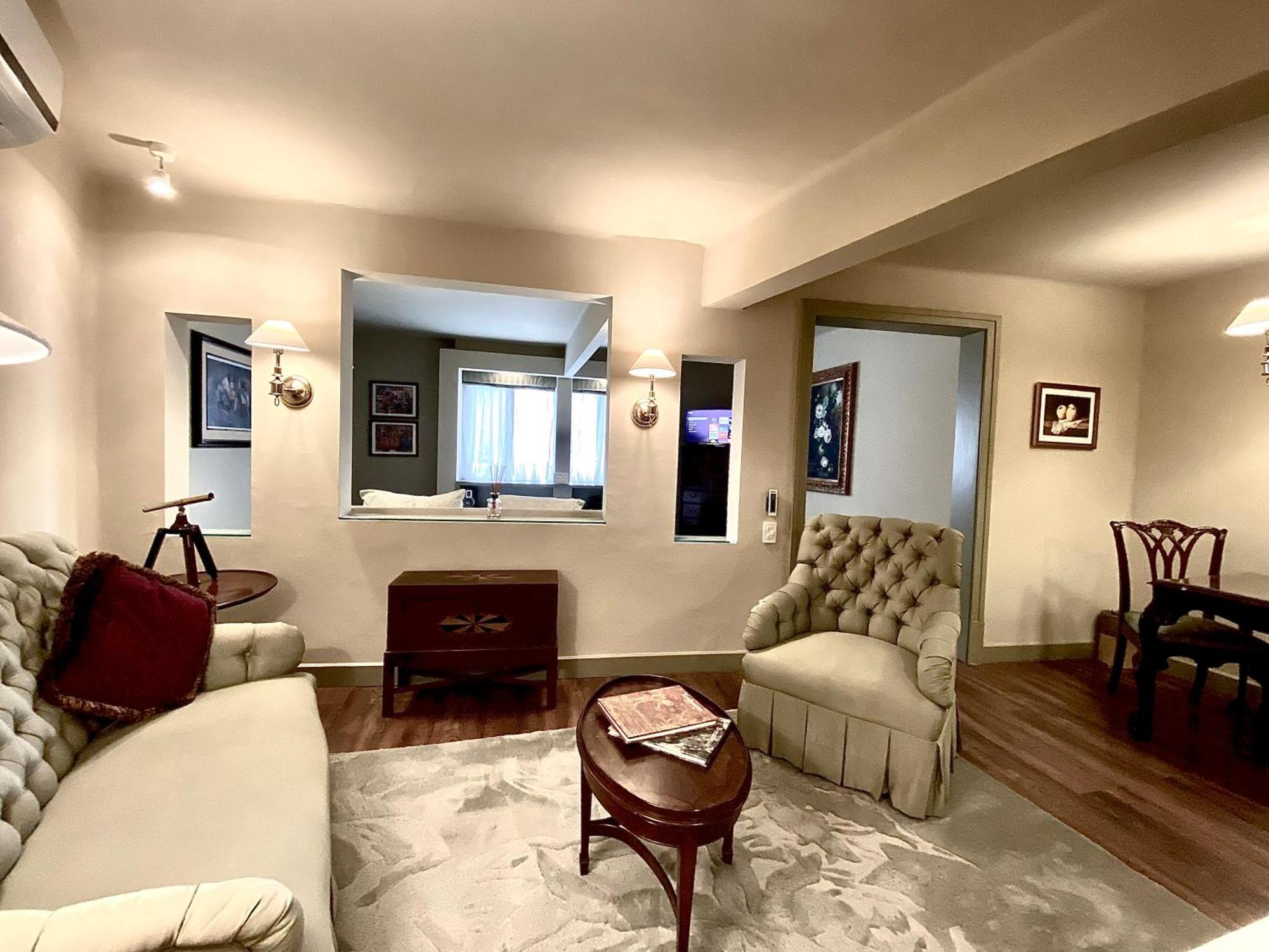 Casa Corp Boutique Suites In Condesa メキシコシティ エクステリア 写真