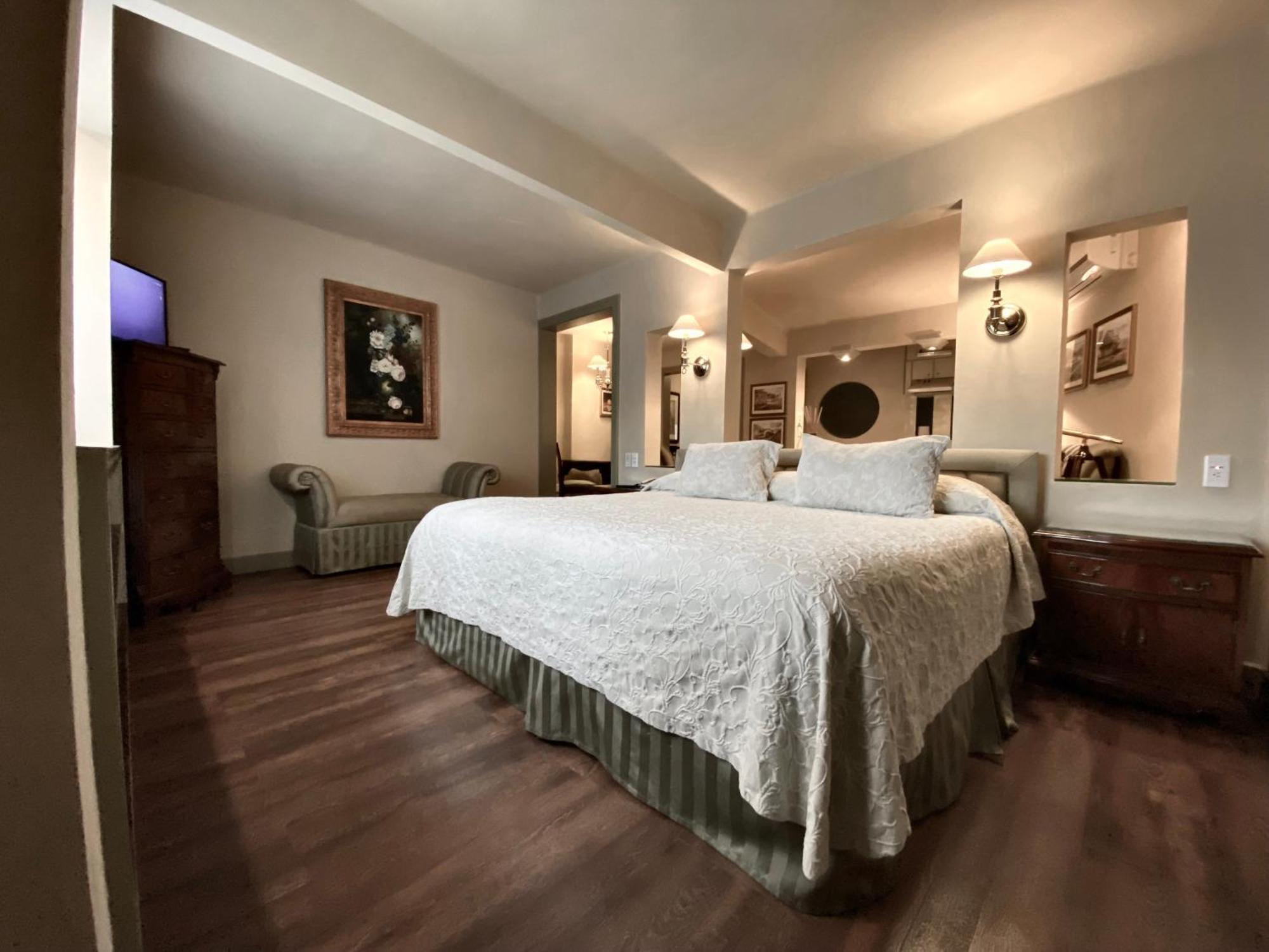 Casa Corp Boutique Suites In Condesa メキシコシティ エクステリア 写真